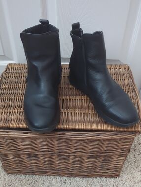 Black Leather Wedge Ankle Boots - Women's